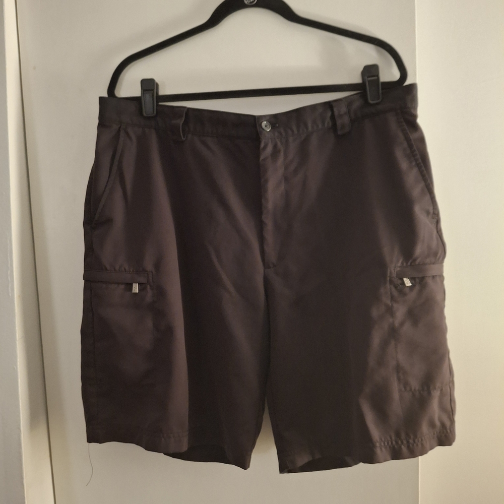 Izod Black Cargo Shorts for Men